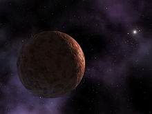 Sedna, un rouge, monde de glace, est à peine éclairé par un soleil lointain