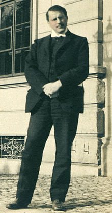 Jung-1910 crop.jpg