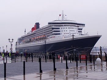 Queen Mary II à Liverpool 1.jpg