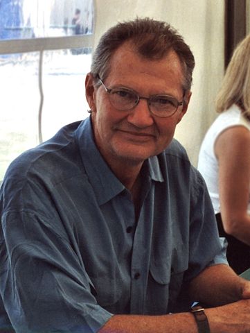 File:Andrew Robinson.jpg