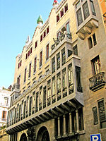 Palau Güell (2) .jpg