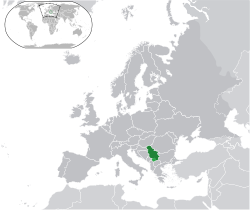Ubicación de Serbia (verde) - Kosovo (verde claro) en el continente europeo (gris oscuro)