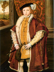 Pintura de Edward a los 9 años. Tanto la pose del príncipe y su vestido imitan retratos de Enrique VIII. El niño lleva un manto de anchos hombros de terciopelo oscuro sobre su ropa que están profusamente bordados en hilo de oro. Lleva un prominente bacalao pieza y lleva una daga. Tenía el pelo corto de color rojo se puede ver debajo de su gorra, que contrasta con los ojos oscuros. Se ve bien y robusto.