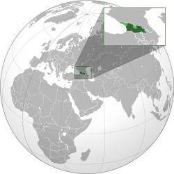 Georgia muestra adecuada en verde oscuro; áreas fuera del control georgiano se muestra en verde claro.