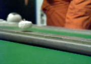 Archivo: Flyingsuperconductor.ogg